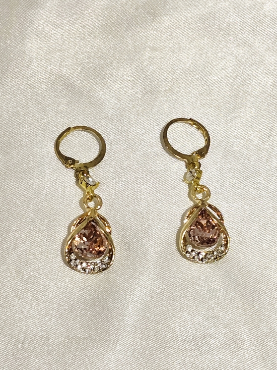 None Jewelry - Gold-Plated Teardrop Earrings with Pink Crystal Accents
